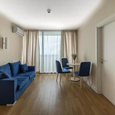 Orbi City Apartments Batumi Bagian luar foto