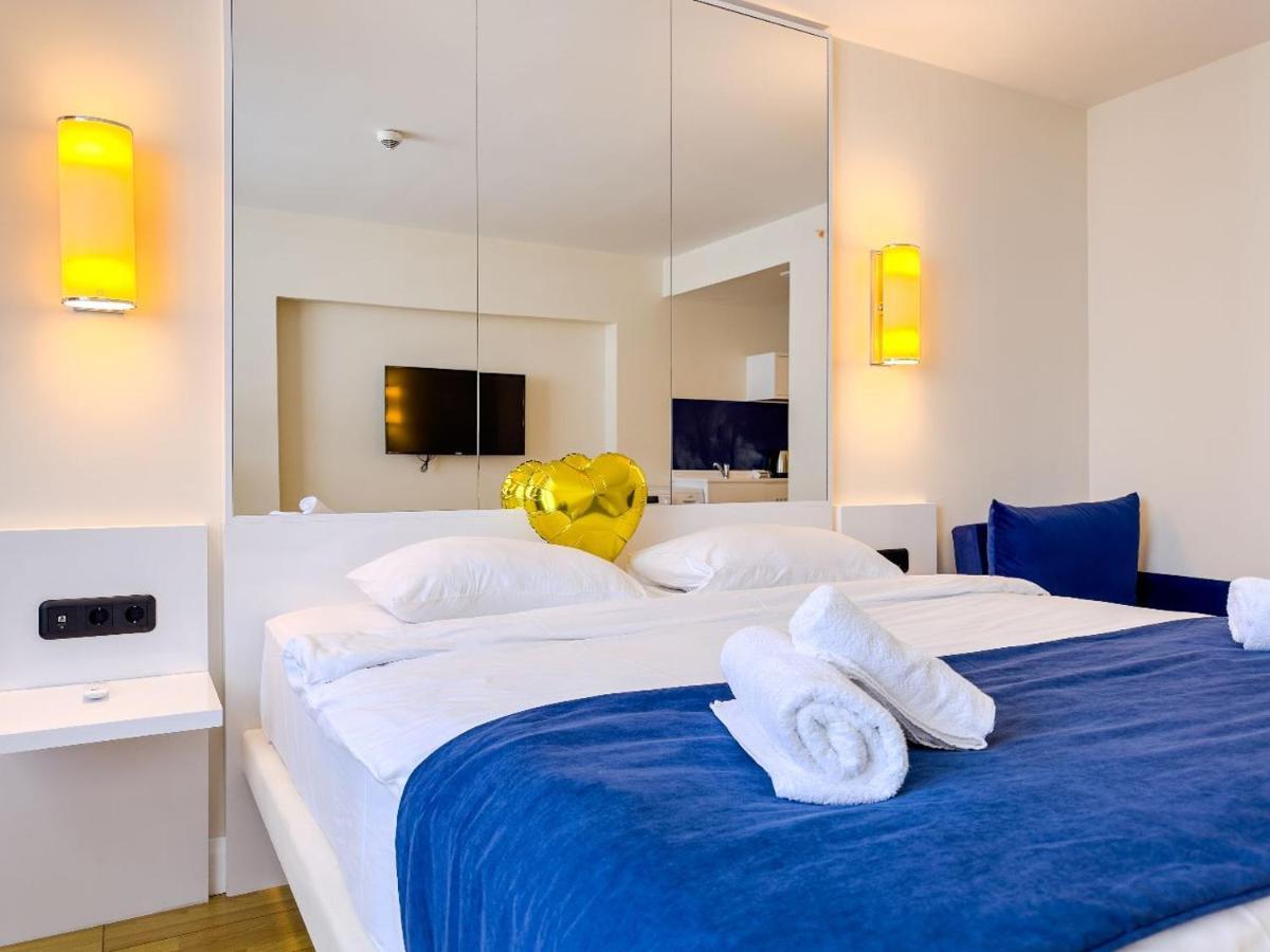 Orbi City Apartments Batumi Bagian luar foto