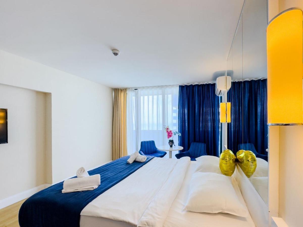 Orbi City Apartments Batumi Bagian luar foto